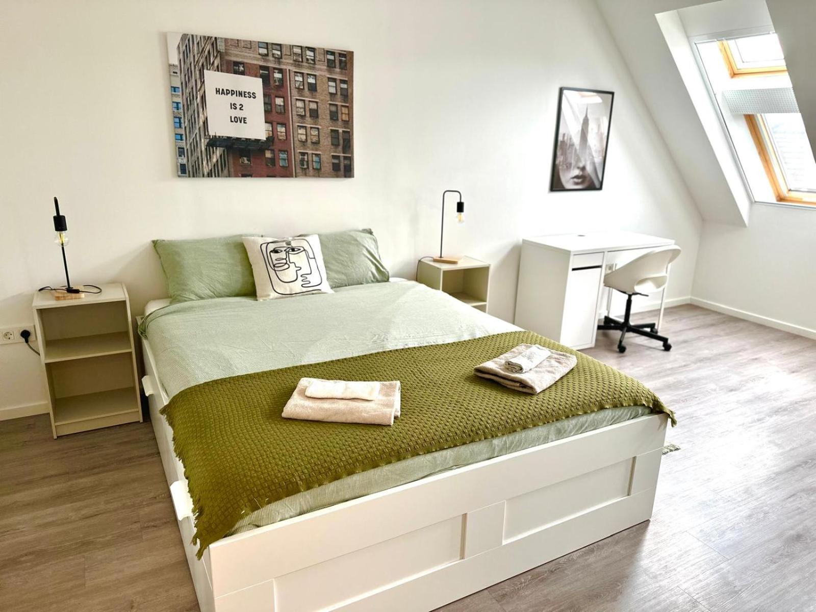 בודפשט Palace Quarter 2 Peaceful Modern Central Top Floor Apartment מראה חיצוני תמונה